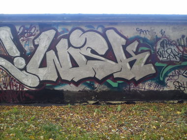 Graffiti Wall - Photo by TrueGame