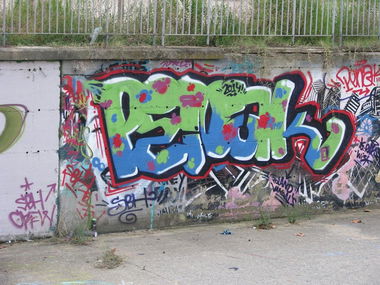 Graffiti Wall in Lloret de Mar - Photo by TrueGame - Penak, SBH, Lloret (2014)
