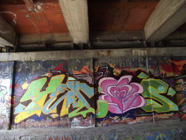 Graffiti Wall - Photo by Tucos - tucos (2014)