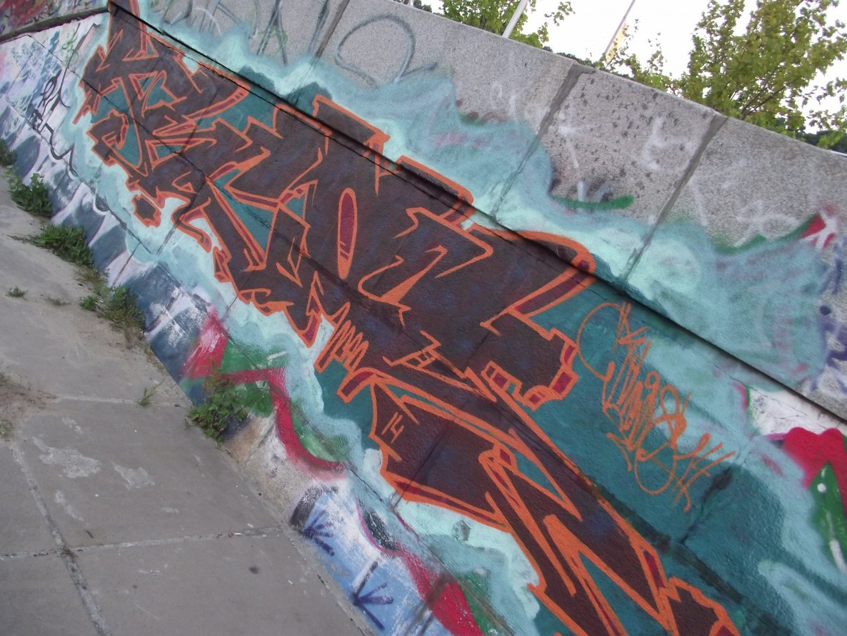 Graffiti Wall - Photo by Tucos - tucos, TUCOS, Tucos (2014)