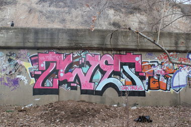 Graffiti Wall in Ufa - Photo by Tvet1