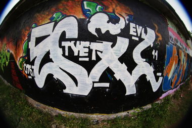 Graffiti Wall in Ufa - Photo by Tvet1 - hof