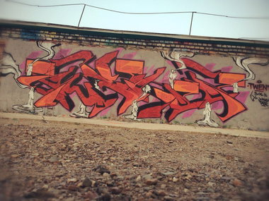 Graffiti Wall - Photo by Twent - twent (2016)