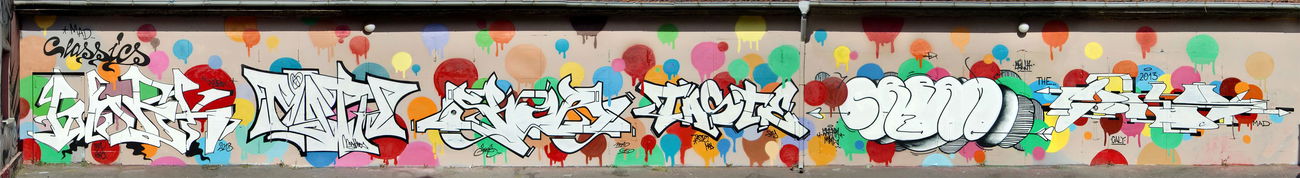 Graffiti Wall - Photo by Tyler_Durden - work, myth, shab (2013)