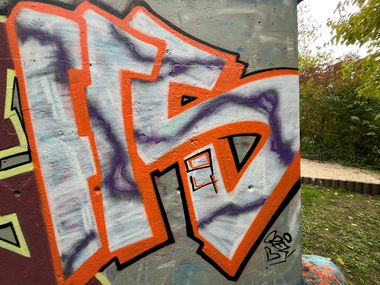 Graffiti Bombing - Photo by Tysn