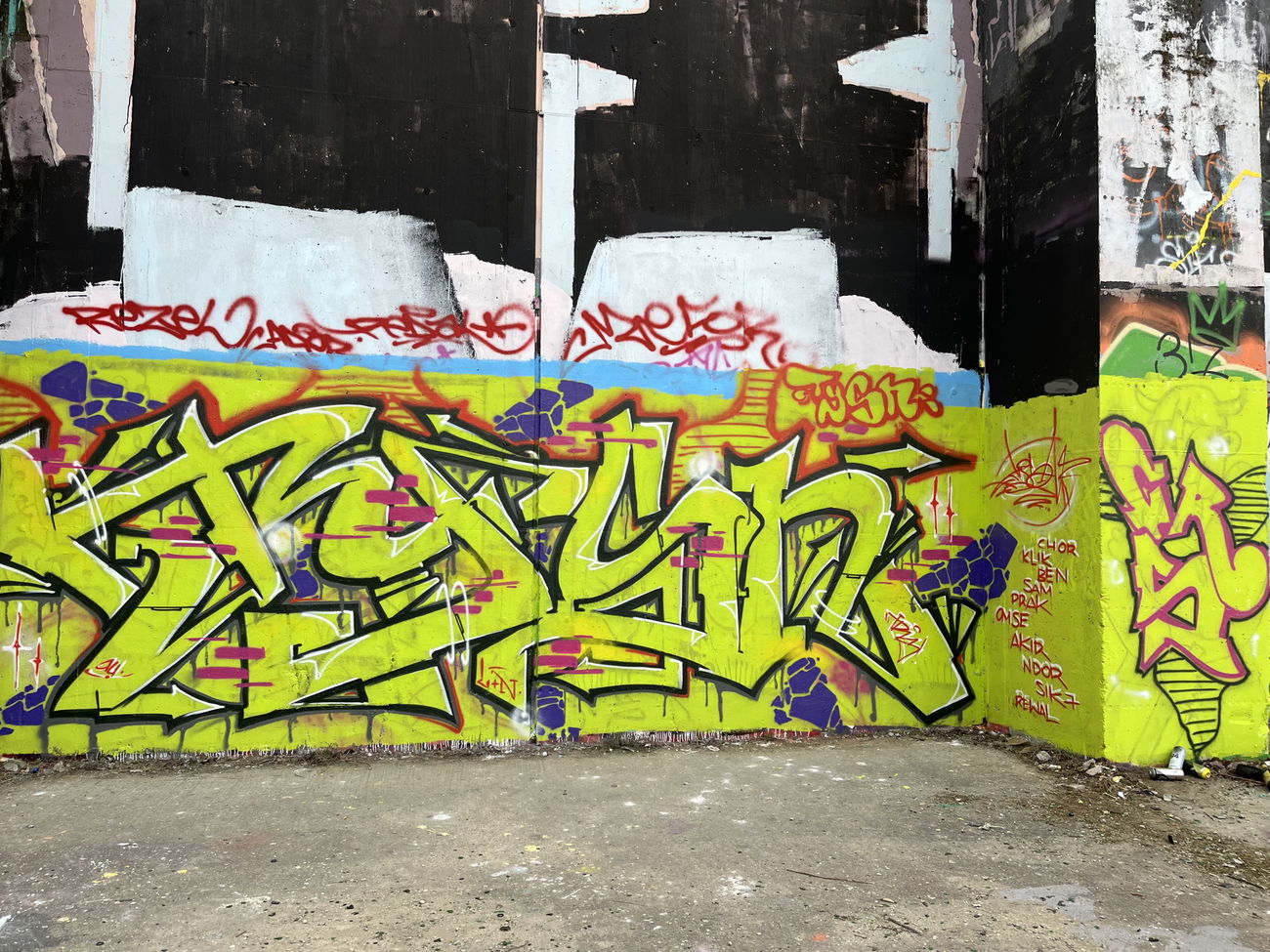 Graffiti Wall - Photo by Tysn