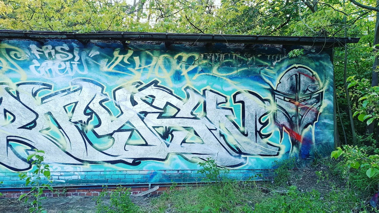 Graffiti Wall - Photo by Tysn - Tysnone, frs, 94