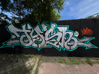 Graffiti Wall in Berlin - Photo by Tysn - tysn, frs (2026)