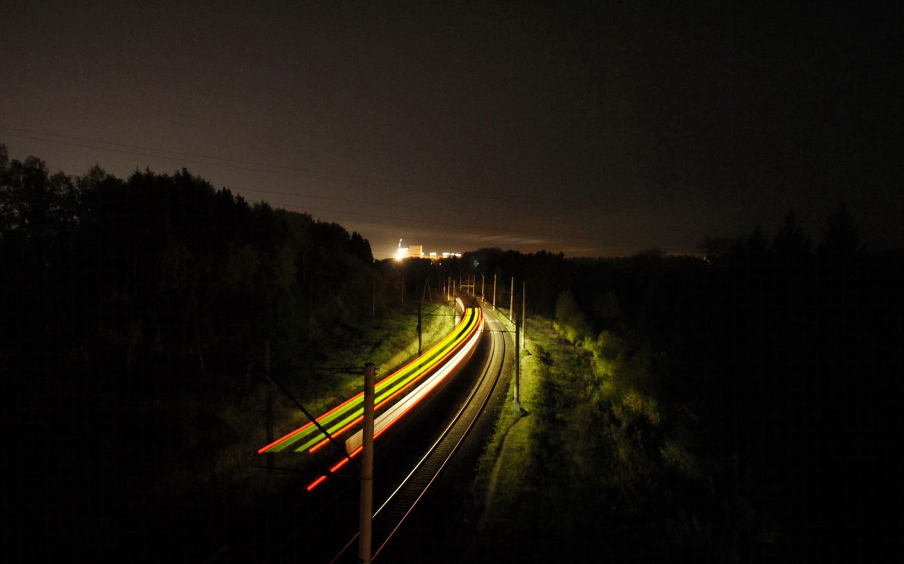 Graffiti Artwork - Photo by UNCNT - trains, mixxed, streetpins (2015)