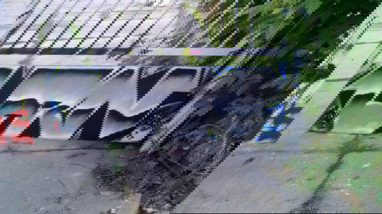 Graffiti Bombing - Photo by URNone