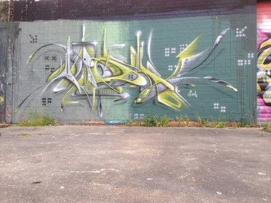 Graffiti Wall in potsdam - Photo by UROKone - urok, tums, smut (2301)