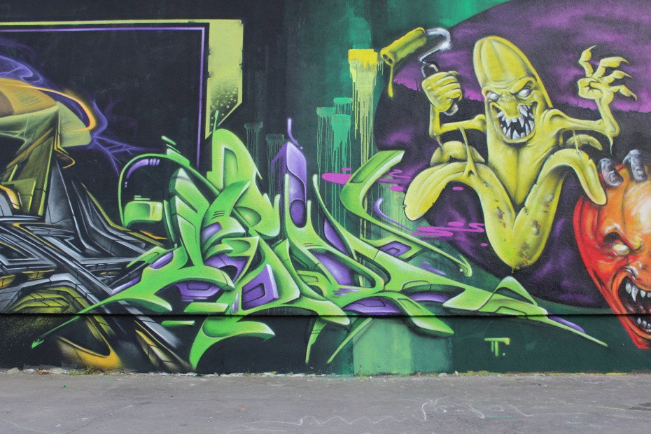 Graffiti Wall in Potsdam - Photo by UROKone - Urok, tums, smut (2013)