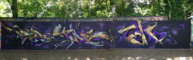 Graffiti Wall in Potsdam - Photo by UROKone - Urok, smut, tums (2013)