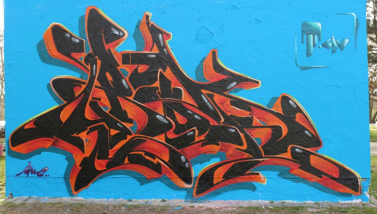 Graffiti Wall in Potsdam - Photo by UROKone (2016)