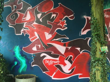 Graffiti Wall - Photo by Ubreall - ubre (2015)