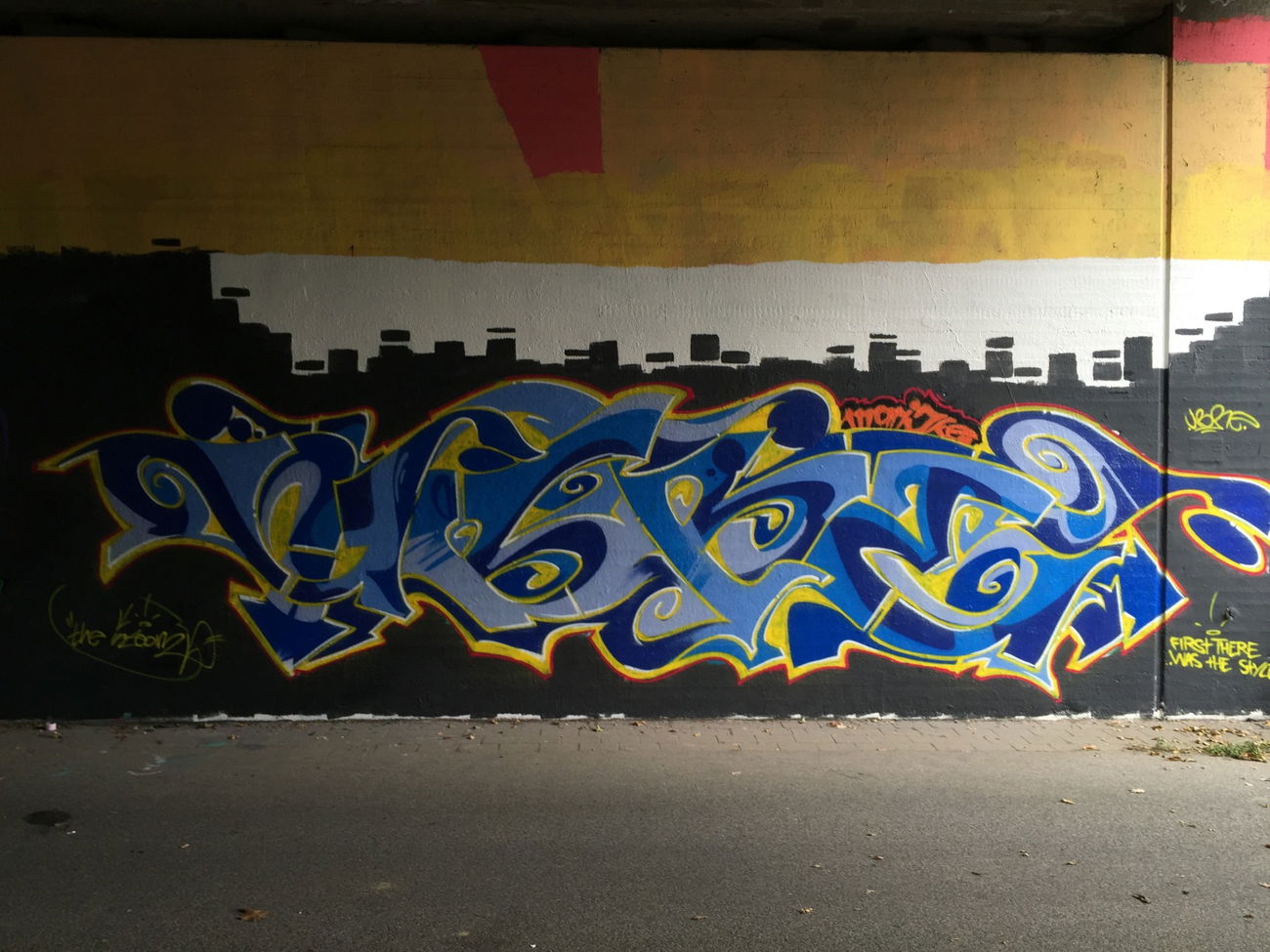 Graffiti Wall - Photo by Ubreall - Ubre, inteam