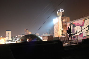 Graffiti Bombing in Kyiv - Photo by Ukraine - seto, nevest