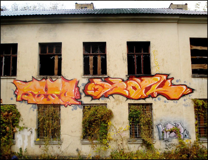Graffiti Wall - Photo by Ukraine - seto, ohak (2009)