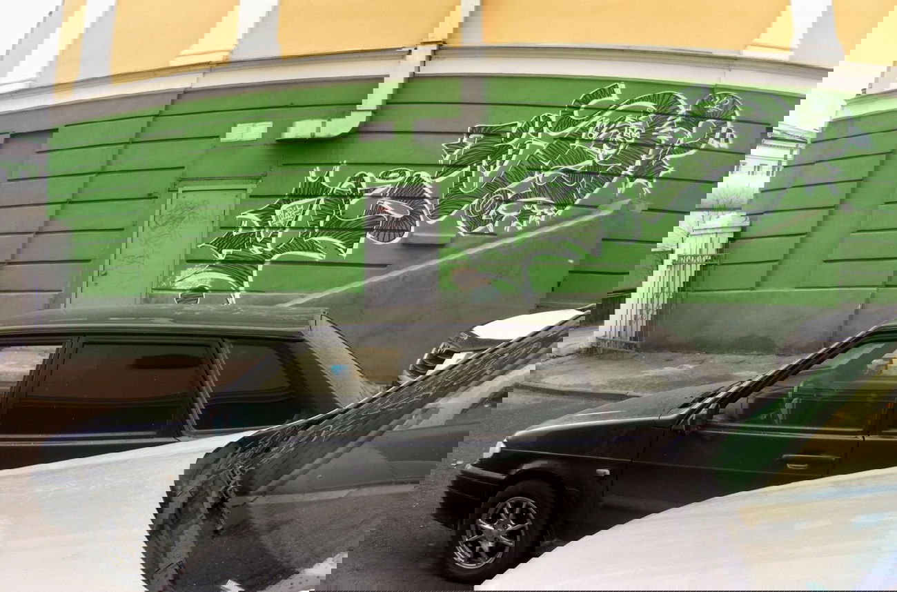 Graffiti Wall - Photo by Ultramarine