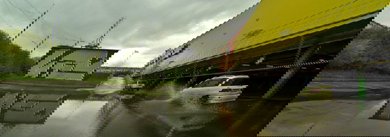 Graffiti Wall - Photo by Ultramarine