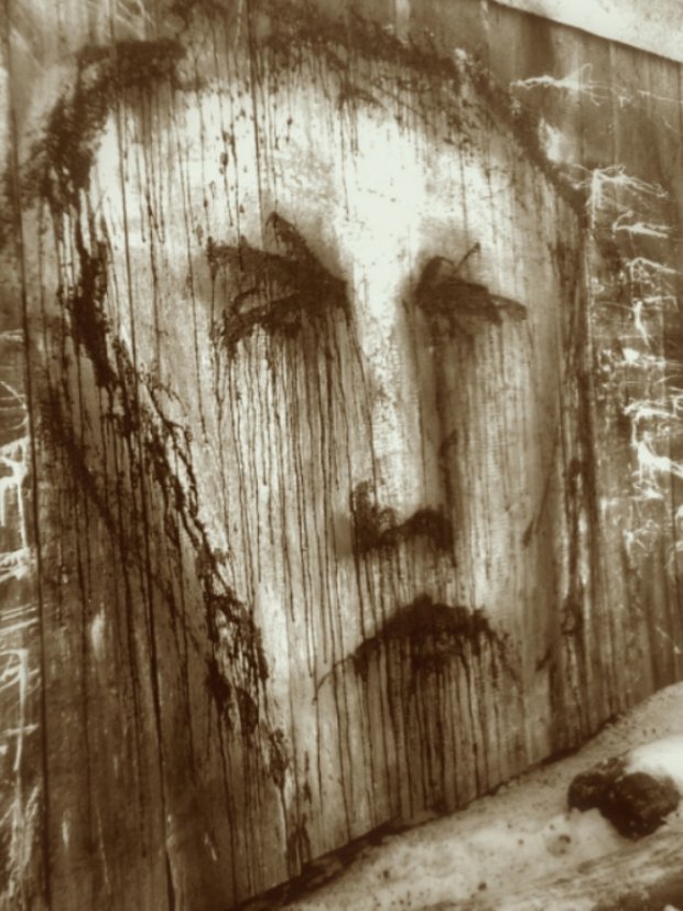 Graffiti Wall - Photo by Under (2012)