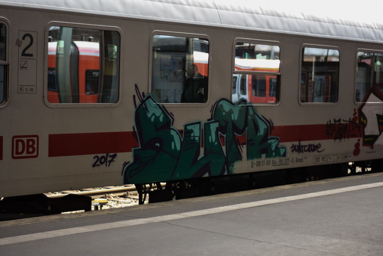 Graffiti Train - Photo by UnderColor - hannover, graffiti, train