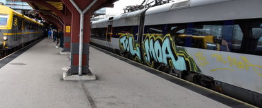 Graffiti Train - Photo by UnderColor - sweden, gothenburg, moa