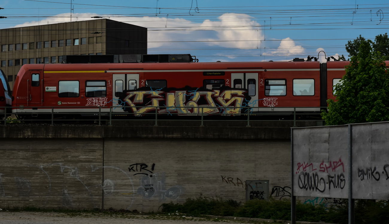 Graffiti Train - Photo by UnderColor - hannover, graffiti, train