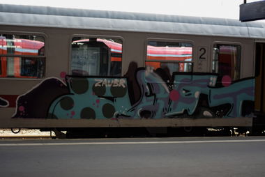 Graffiti Train - Photo by UnderColor - hannover, graffiti, train