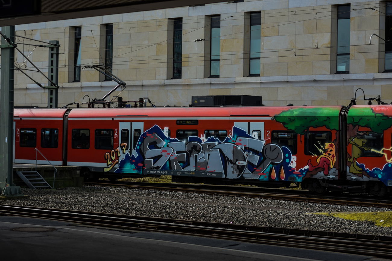 Graffiti Train - Photo by UnderColor - hannover, graffiti, train