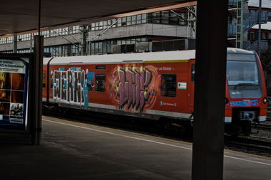 Graffiti Train in Hannover - Photo by UnderColor - graffiti, hannover, train