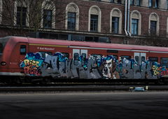 Graffiti Train in Hannover - Photo by UnderColor - hannover, graffiti, train