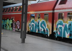 Graffiti Train - Photo by UnderColor - hamburg, train, zug