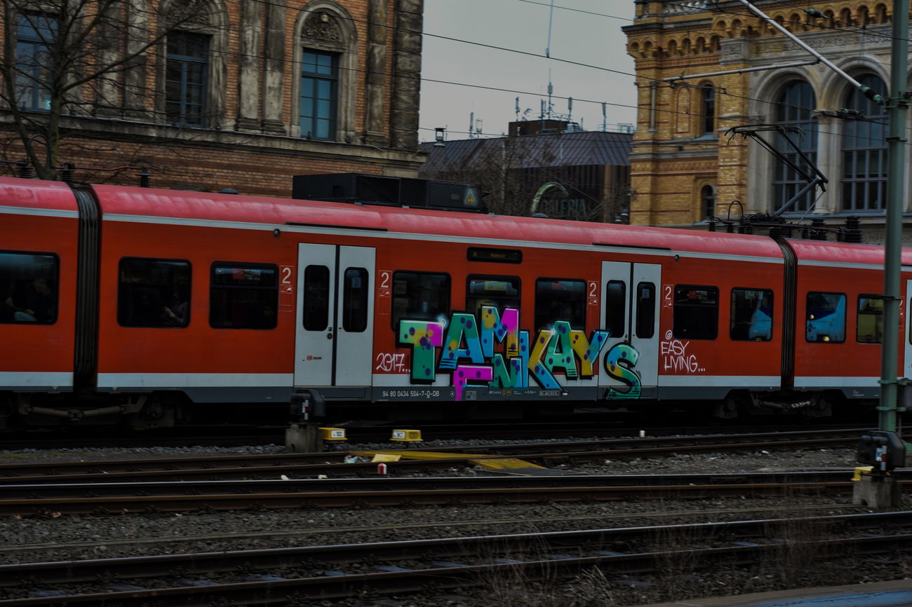 Graffiti Train in Hannover - Photo by UnderColor - graffiti, hannover, train