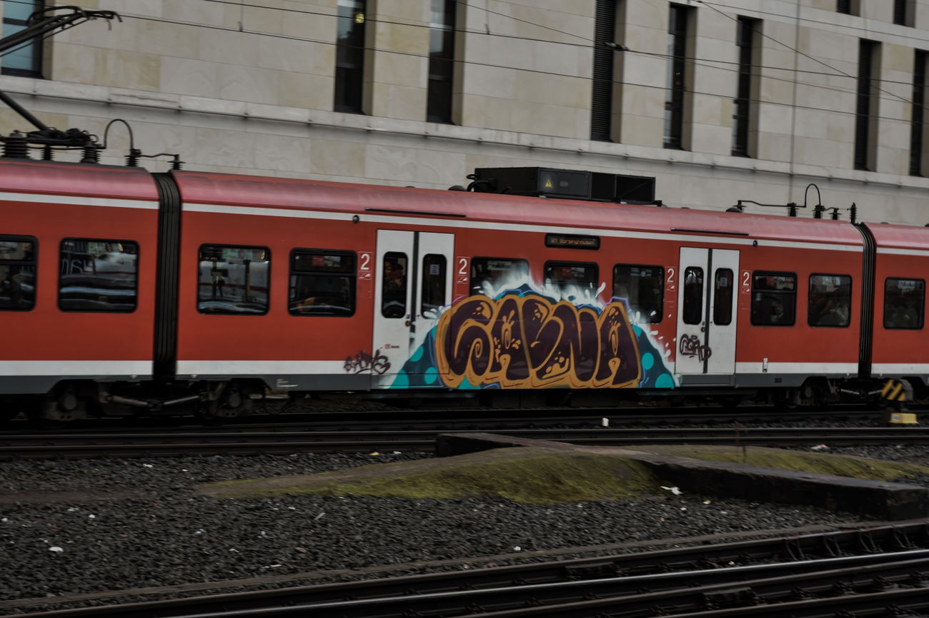 Graffiti Train - Photo by UnderColor - graffiti, hannover, niedersachsen
