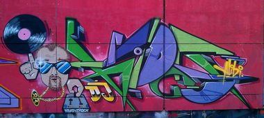 Graffiti Wall in Hoyerswerda - Photo by Unschuldsbeweis - kidcut, besterdjever, ichschwör (2012)