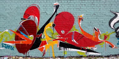 Graffiti Wall in Berlin - Photo by Unschuldsbeweis - alibi, ehw, 9mm (2014)