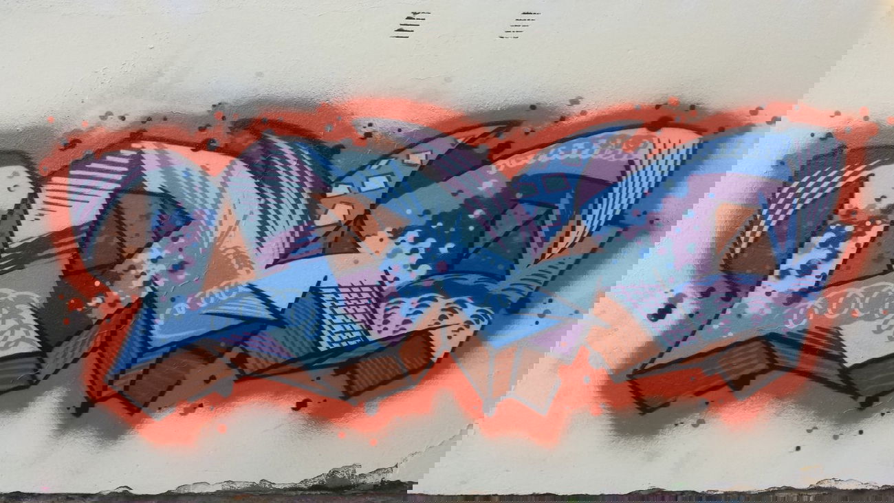 Graffiti Wall - Photo by Urag - Urag (2014)