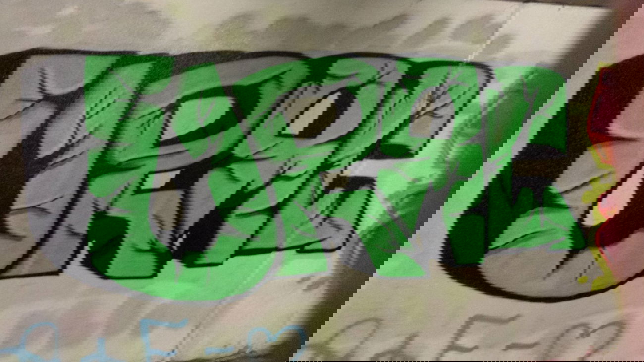 Graffiti Wall - Photo by Urag - Urag (2013)