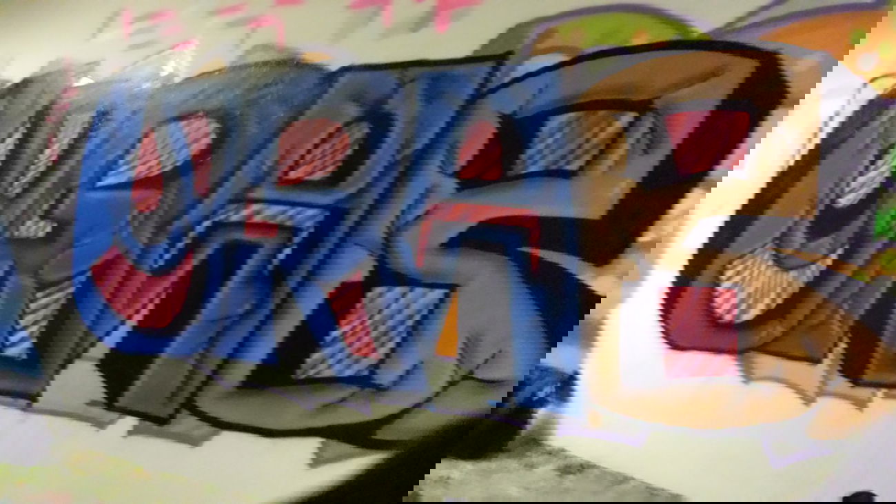 Graffiti Wall - Photo by Urag - Urag (2013)