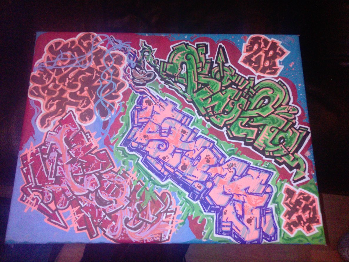 Graffiti Sketch - Photo by User28 - TAOK, PIOH, FLOE (2012)