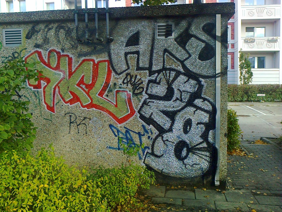 Graffiti Wall - Photo by User28 - 28, AKS, JKL (2012)