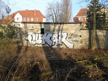 Graffiti Bombing - Photo by User28 - QUK, KAR, MRB (2013)