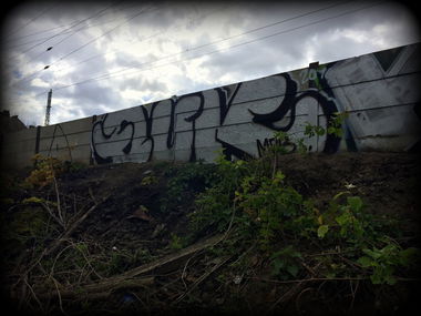 Graffiti Wall - Photo by User28 - quk, mrb (2014)