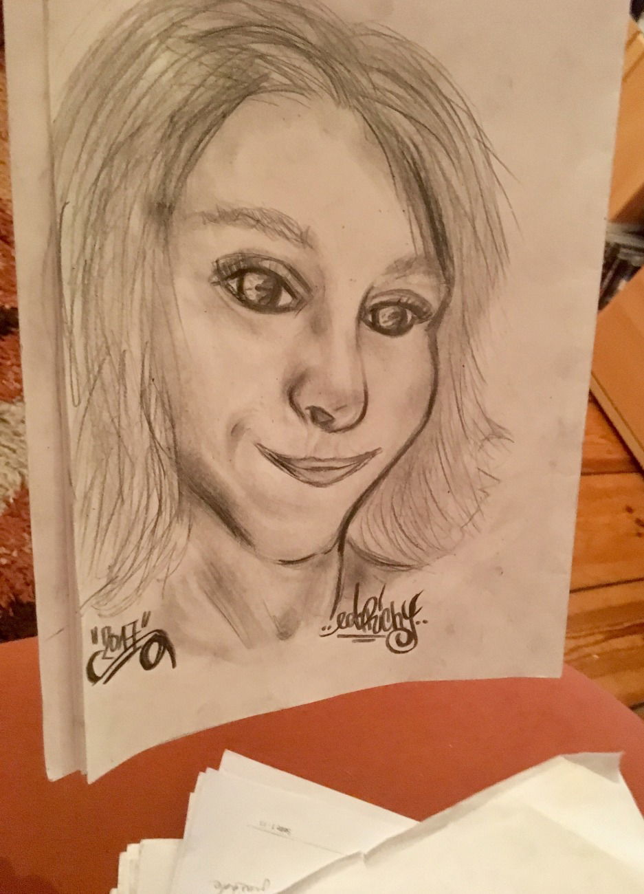 Graffiti Sketch - Photo by User28 - Edrichyart, laslo, 28 (2017)