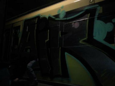 Graffiti Train in Berlin - Photo by User28 - Air, Lazlo, pork (2010)