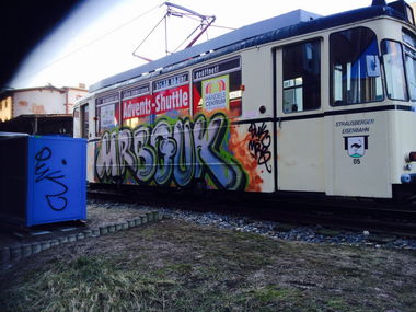 Graffiti Train in Berlin - Photo by User28 - Mrb, QUK (2015)