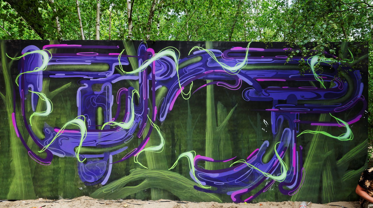 Graffiti Wall - Photo by Utopia - utopia (2015)