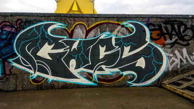 Graffiti Bombing - Photo by VIARA - CHEFS (2015)