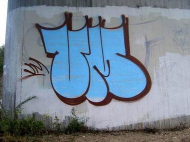 Graffiti Bombing in Delitzsch - Photo by VMcrew - VM, Trainline